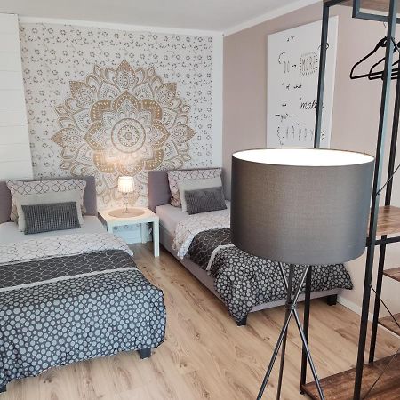 Apartment For Family & Friends Eisingen Zewnętrze zdjęcie